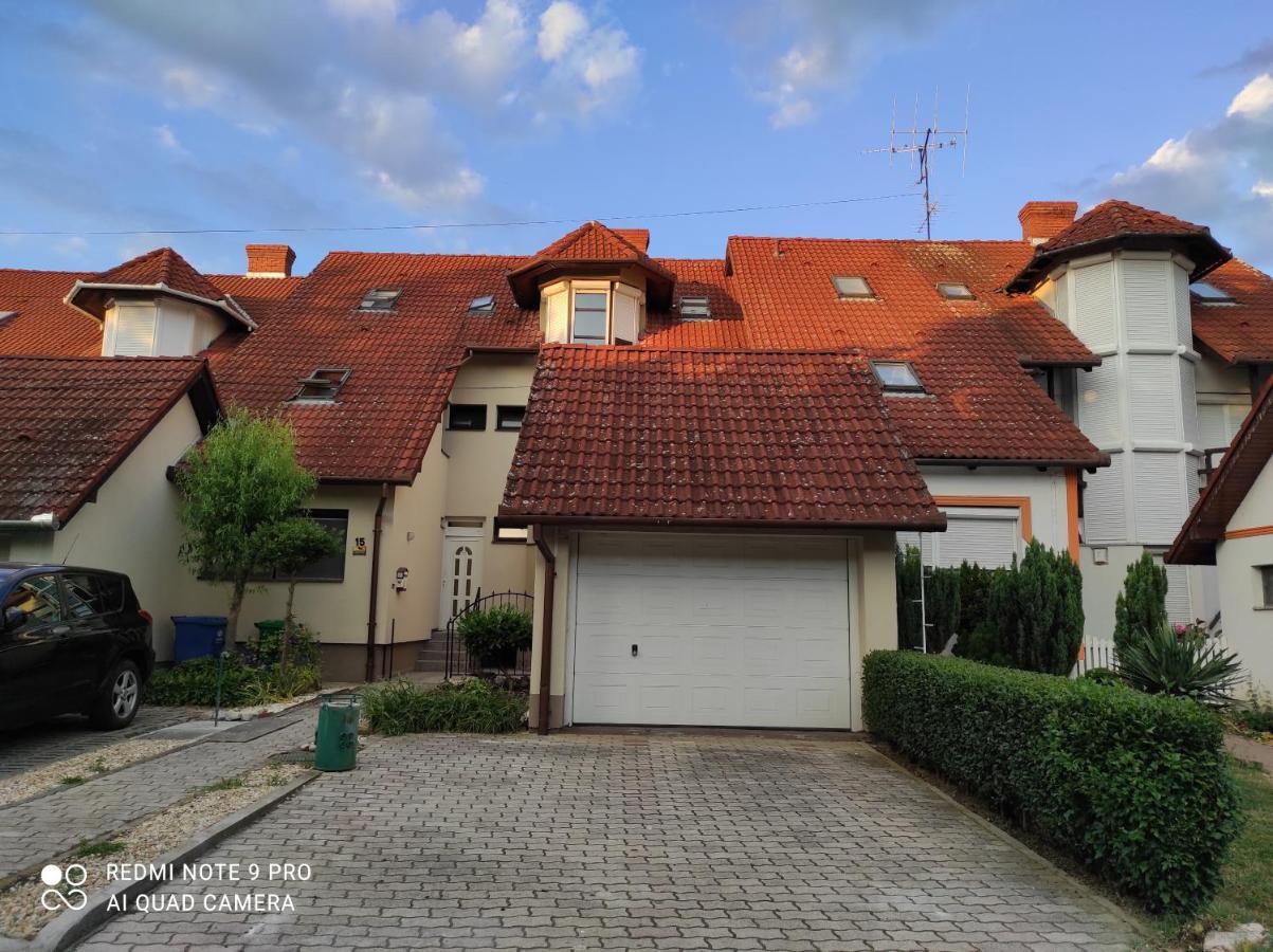 Appartamento Era Apartman Harkány Esterno foto