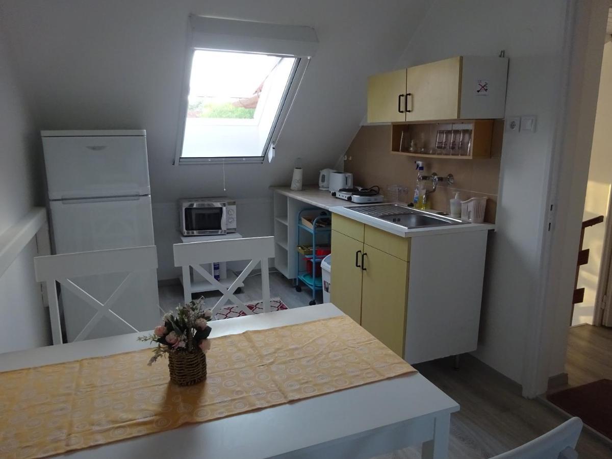 Appartamento Era Apartman Harkány Esterno foto