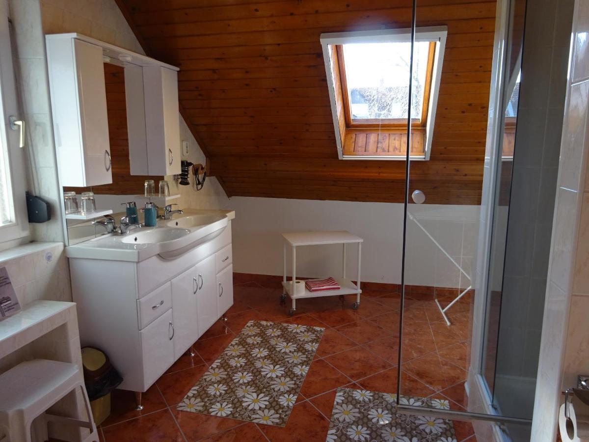 Appartamento Era Apartman Harkány Esterno foto