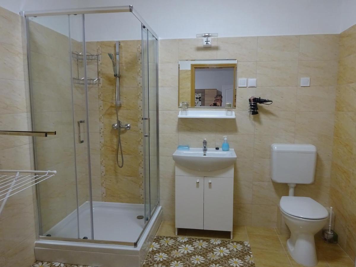 Appartamento Era Apartman Harkány Esterno foto